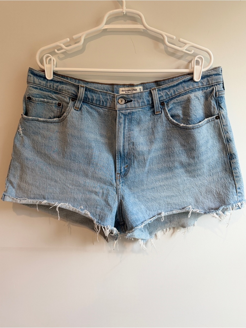 A&F‎ Curve Love The Mom Short